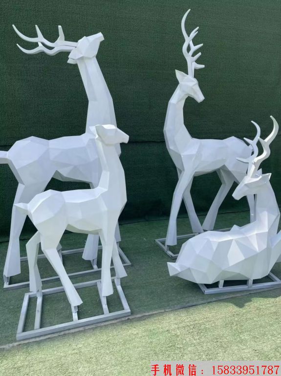 不锈钢几何切面鹿雕塑，动物几何雕塑1
